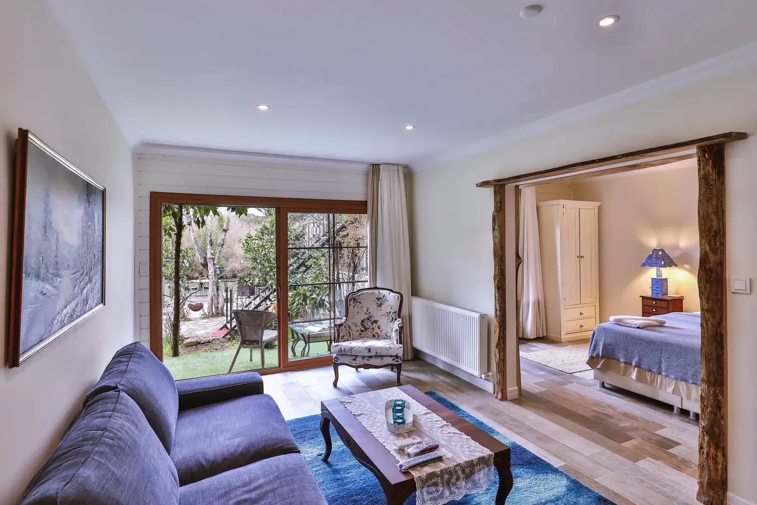 Jakuzili Junior Suite